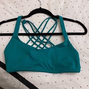 Lululemon strappy sports bra size 8